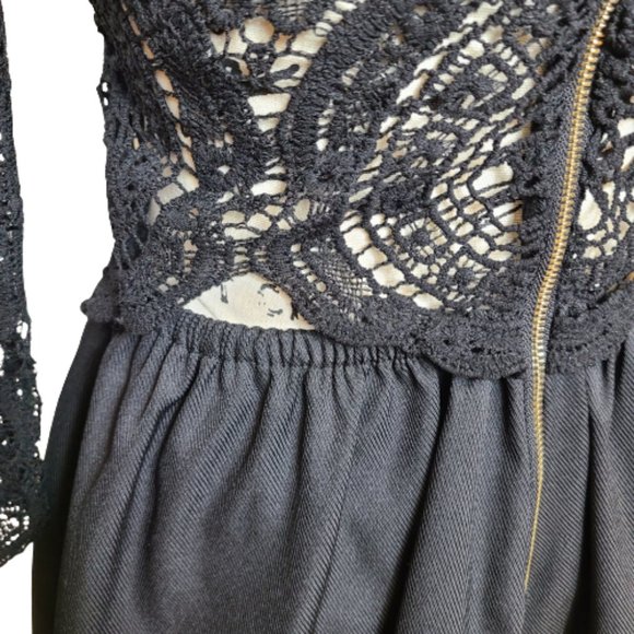 LUXXEL LADIES LONG SLEEVE CROCHET BLACK TOP WITH ATTACH SHORTS SIZE: M - Picture 10 of 12